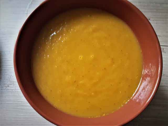 orange-coloured-soup