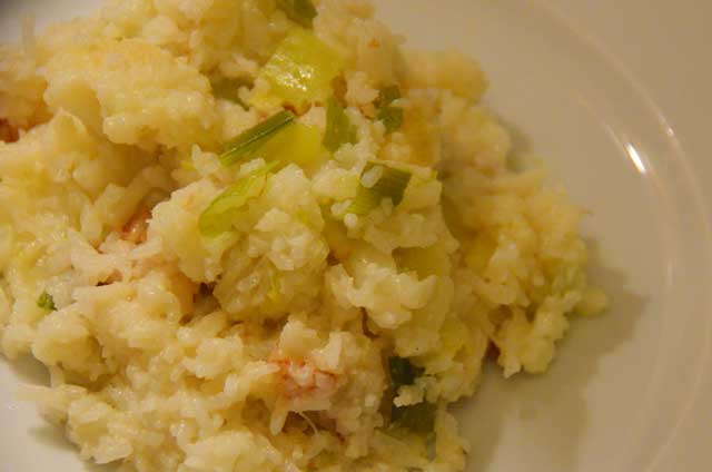 portion of rice with leek and cauliflower