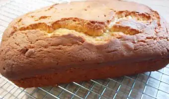 whole-marmalade-loaf-on-cooling-rack