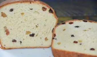 cut-loaf-with-ginger-and-sultanas