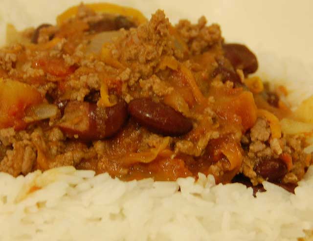 cmince, kidney beans in chilli tomato sauce on a bed of rice
