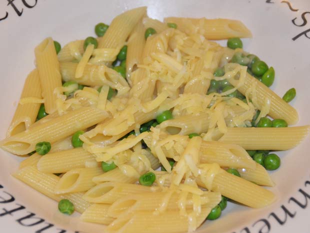 penne with peas and cheese