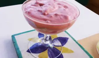 glass-dish-raspberry-syllabub