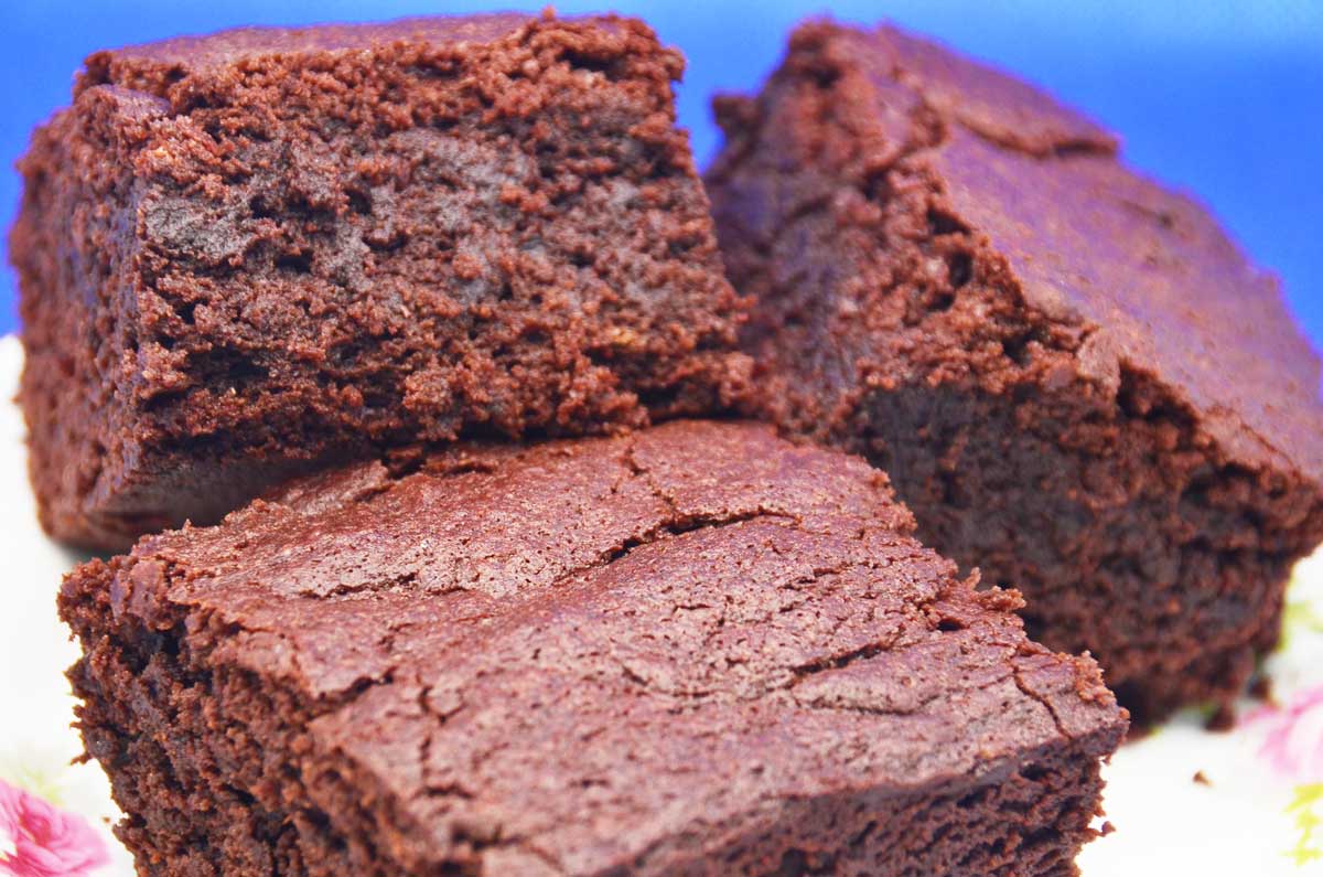 three-brownie-squares-on-a-plate